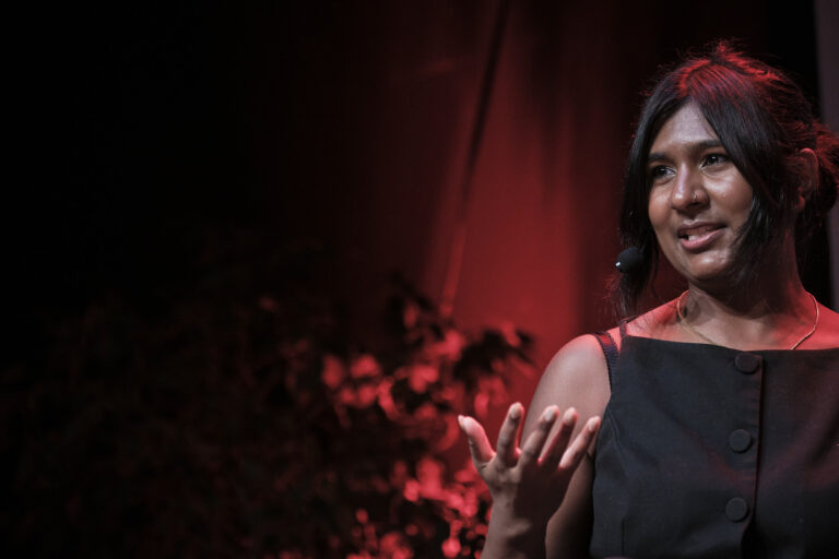 Ash Sarkar a la Fira Literal | Foto: Oriol Clavera / Fira Literal (cedida)